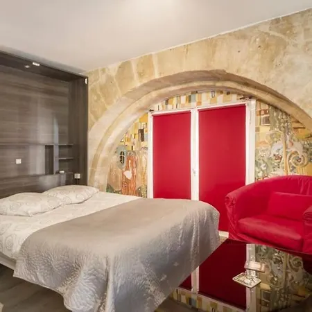 En Place De La Bourse * Bordeaux