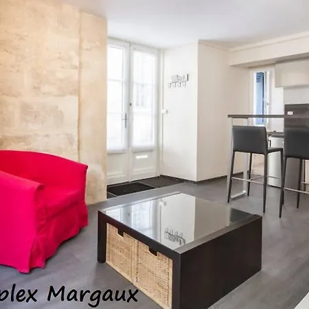 Apartment En Place De La Bourse *