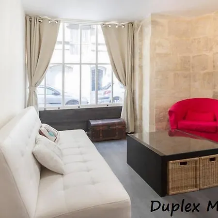 Apartment En Place De La Bourse Bordeaux