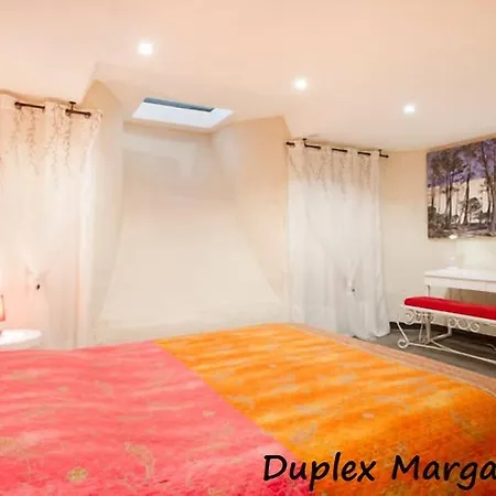 En Place De La Bourse Апартаменты Бордо