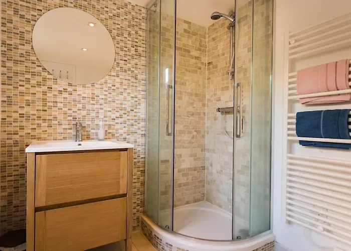 דירה En Place De La Bourse *